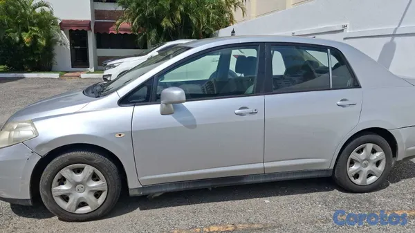 2011 Nissan Tiida