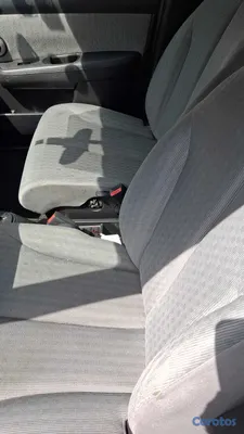 2011 Nissan Tiida — foto 4 / 7