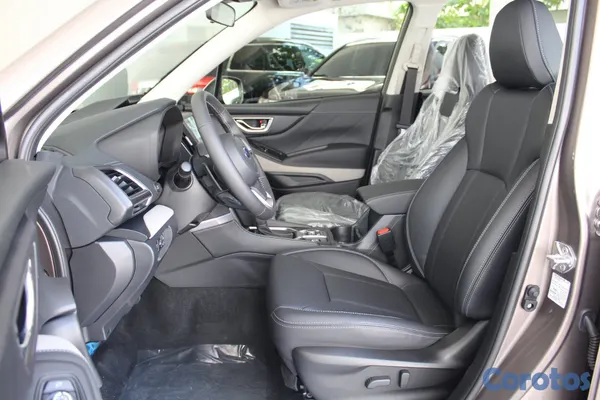 2026 Subaru Forester Limited — foto 2 / 11