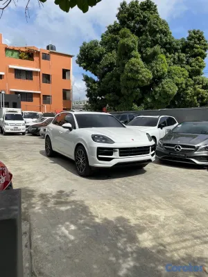 2024 Porsche Cayenne — foto 3 / 9