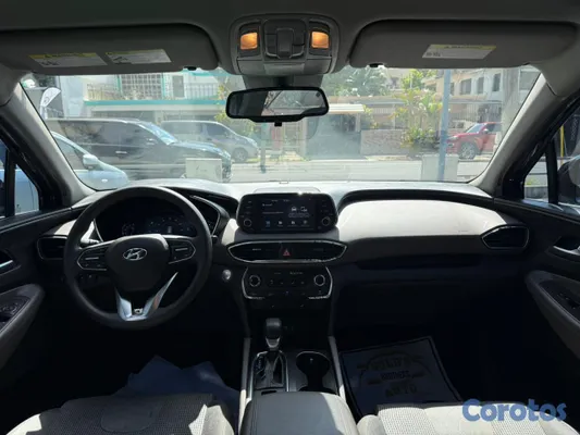 2020 Hyundai Santa Fe — foto 9 / 10