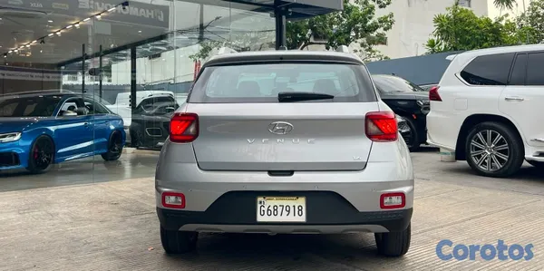 2024 Hyundai Venue — foto 3 / 8