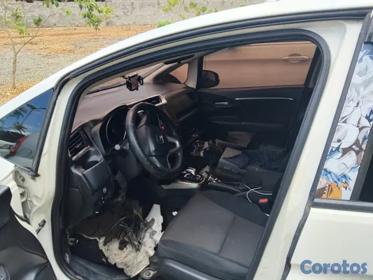2015 Honda Fit — foto 6 / 6