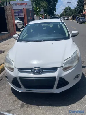 2013 Ford Focus — foto 4 / 4