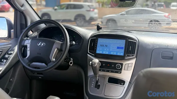 2021 Hyundai Grand Starex — foto 5 / 11