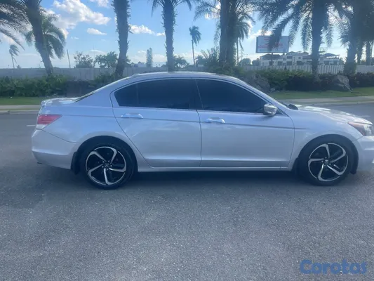 2010 Honda Accord — foto 8 / 10