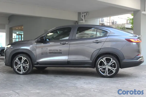 2023 Fiat Fastback — foto 4 / 10