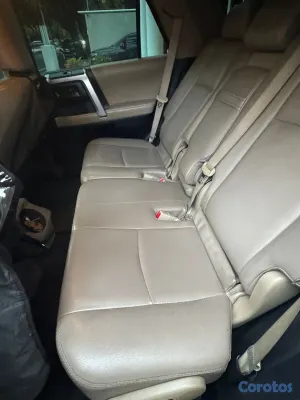 2013 Toyota 4 Runner — foto 3 / 7