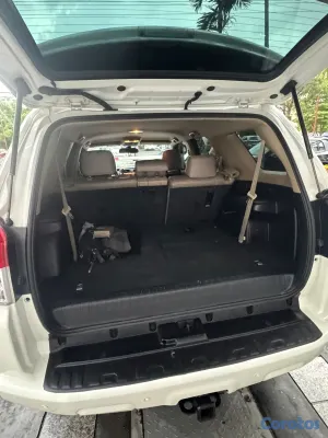 2013 Toyota 4 Runner — foto 5 / 7