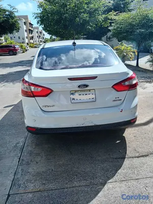 2012 Ford Focus — foto 2 / 6