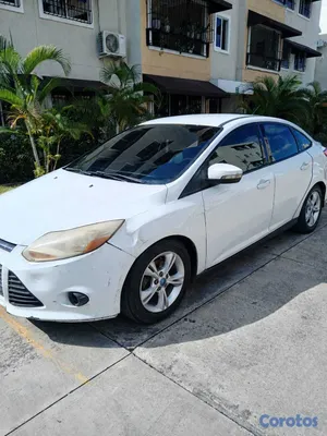 2012 Ford Focus — foto 3 / 6