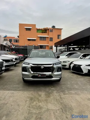 2025 Suzuki Grand Vitara — foto 2 / 14