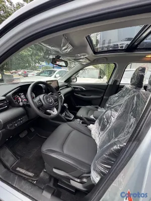 2025 Suzuki Grand Vitara — foto 9 / 14
