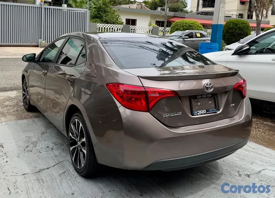 2019 Toyota Corolla — foto 4 / 12