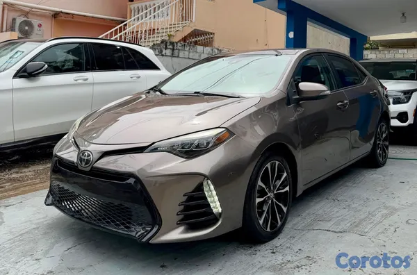 2019 Toyota Corolla — foto 5 / 12