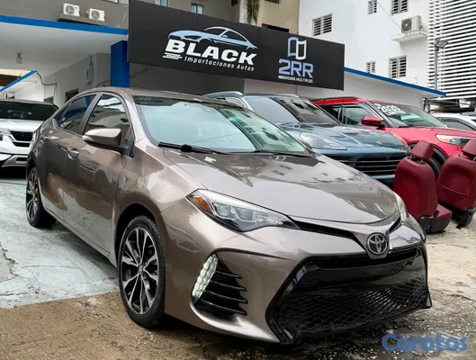 2019 Toyota Corolla — foto 8 / 12