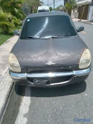 2000 Toyota Duet — foto 4 / 6