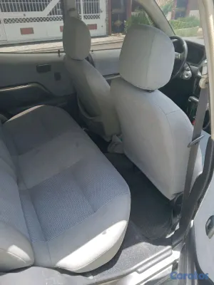 2000 Toyota Duet — foto 5 / 6