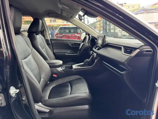 2021 Toyota Rav-4 — foto 8 / 9