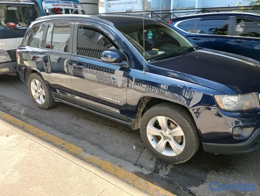 2016 Jeep Compass — foto 6 / 10