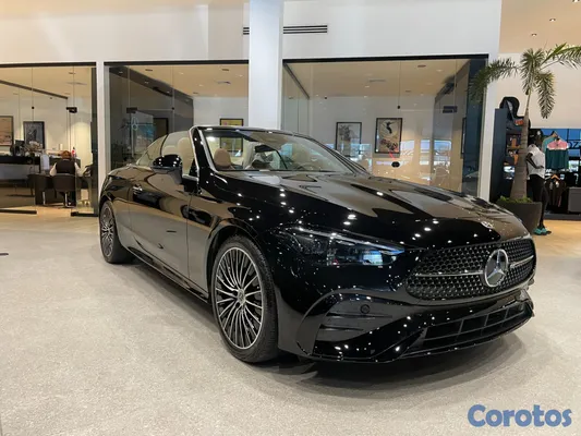 2026 Mercedes-Benz Clase CLE 300 4Matic Cabriolet — foto 3 / 10