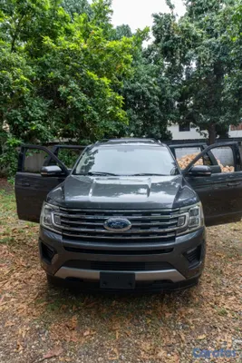 2018 Ford Expedition — foto 9 / 12