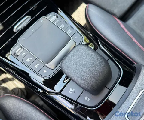 2021 Mercedes-Benz Clase A — foto 4 / 9