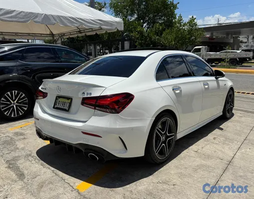 2021 Mercedes-Benz Clase A — foto 6 / 9
