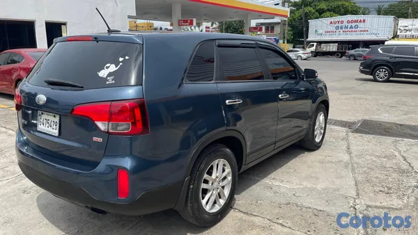 2014 Kia Sorento — foto 3 / 10