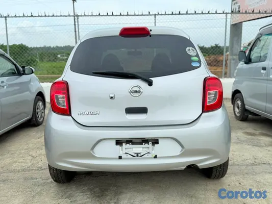 2019 Nissan March — foto 3 / 10