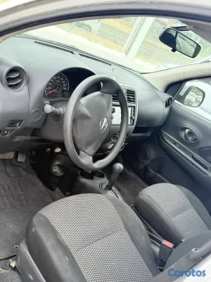 2019 Nissan March — foto 6 / 10