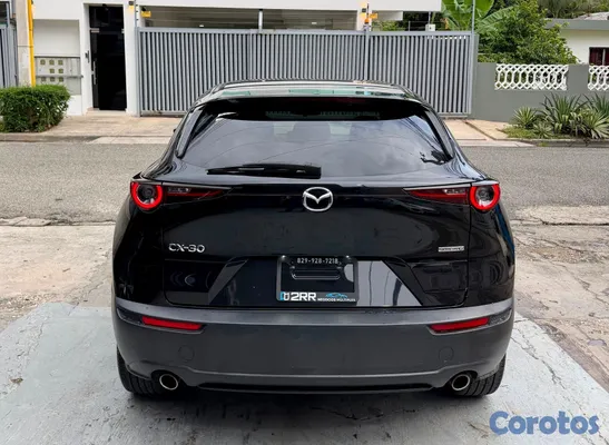 2021 Mazda CX-30 — foto 6 / 8