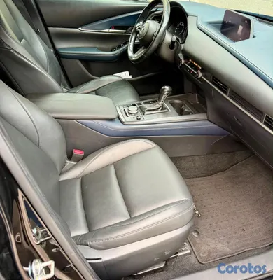 2021 Mazda CX-30 — foto 7 / 8