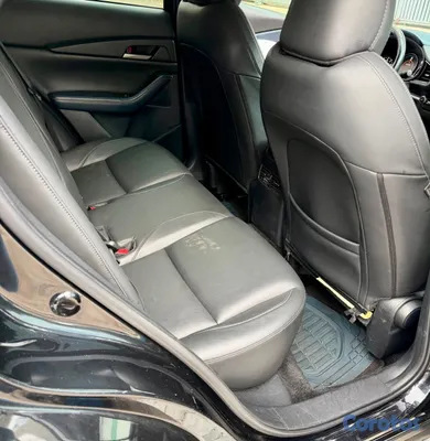 2021 Mazda CX-30 — foto 8 / 8