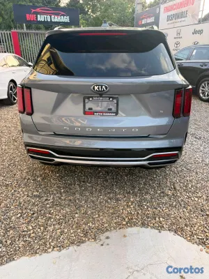 2021 Kia Sorento — foto 5 / 9