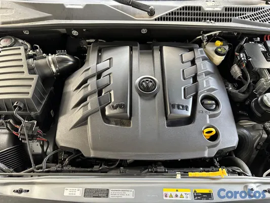 2026 Volkswagen Amarok — foto 8 / 10