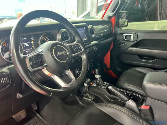 2018 Jeep Sahara — foto 9 / 10