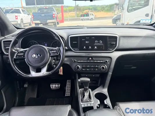 2020 Kia Sportage — foto 4 / 15