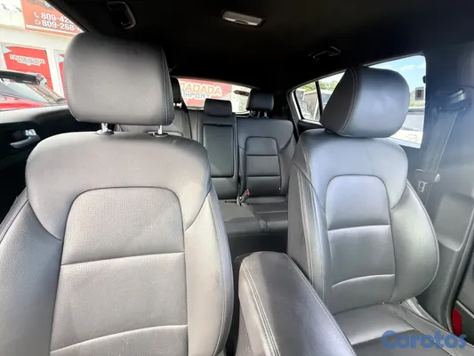 2020 Kia Sportage — foto 5 / 15