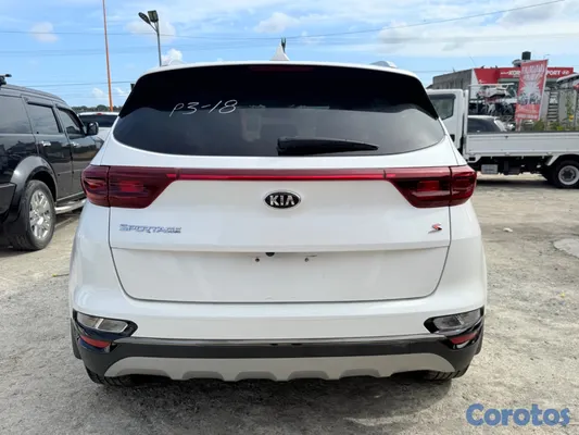 2020 Kia Sportage — foto 7 / 15