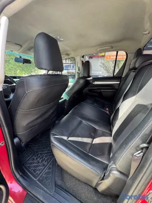 2017 Toyota Hilux — foto 5 / 12
