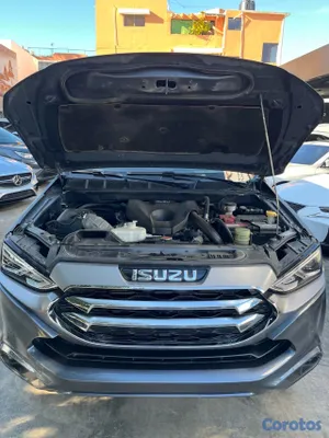 2024 Isuzu Mux — foto 11 / 11