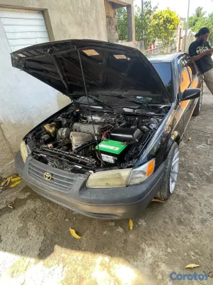 1999 Toyota Camry