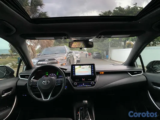 2020 Toyota Corolla — foto 2 / 16