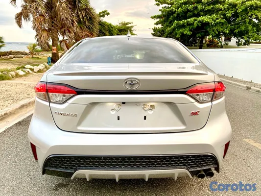 2020 Toyota Corolla — foto 11 / 16
