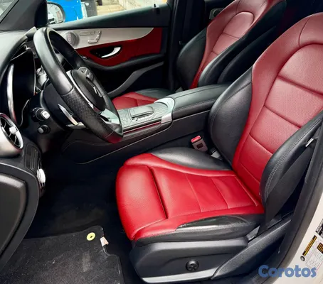 2020 Mercedes-Benz Clase GLC — foto 9 / 13
