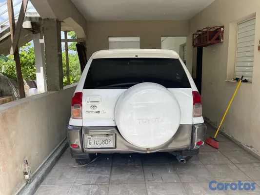 2001 Toyota Rav-4 — foto 9 / 11