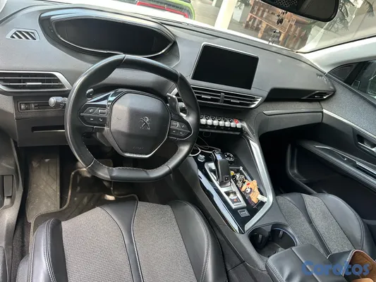 2019 Peugeot 3008 — foto 4 / 10