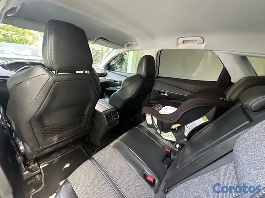 2019 Peugeot 3008 — foto 9 / 10