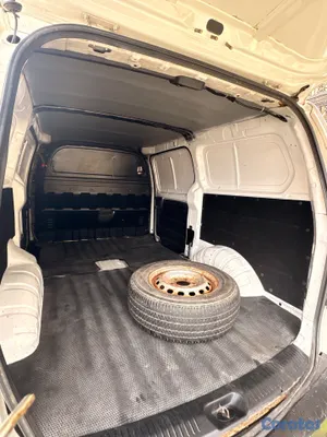 2012 Hyundai H-1 — foto 5 / 7